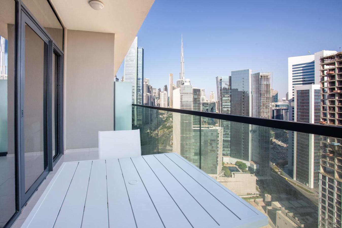 Burj Khalifa View Smart Zada Tower *